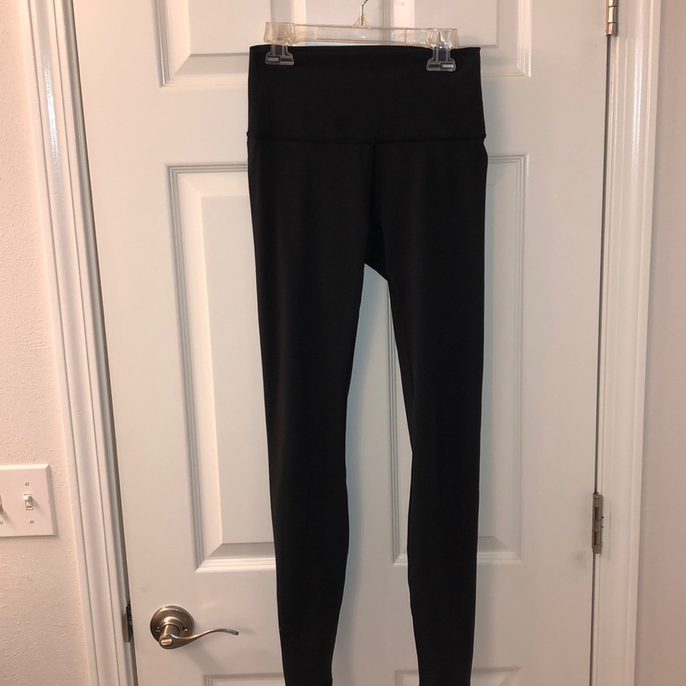 SOLD DONT BUY size 4 full length lululemon